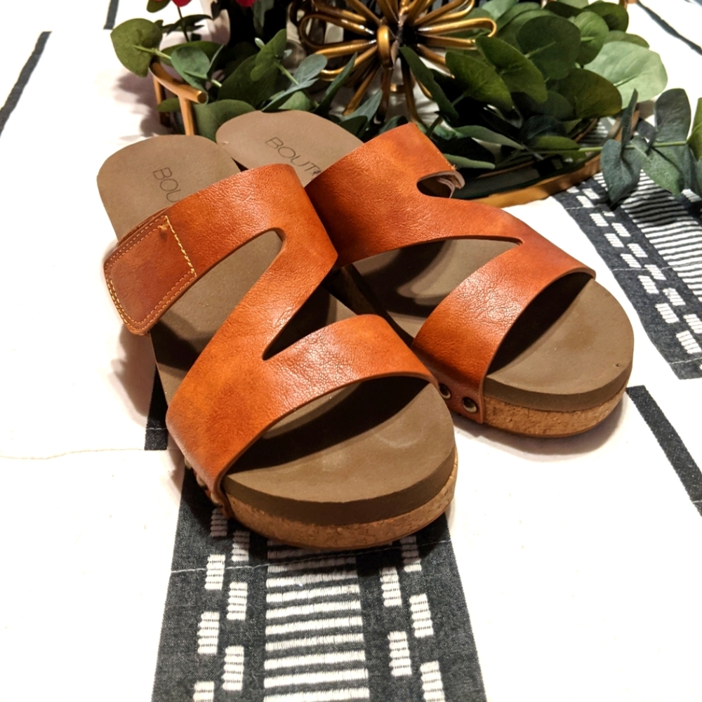 Super cute slip on